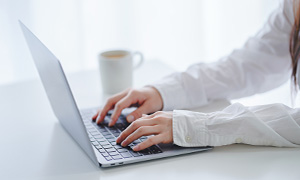 資料ダウンロード