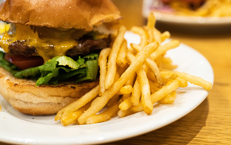 高齢者にはNGの食事とは?