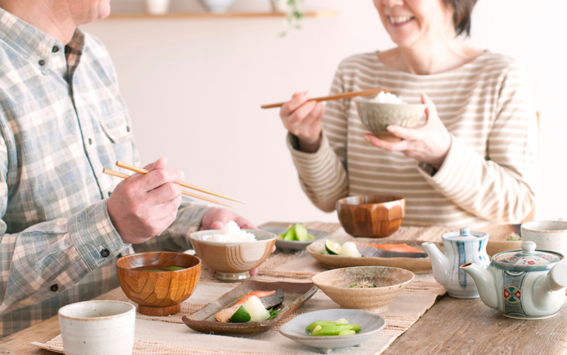 高齢者向けの食事とはどんな食事？調理のポイントまとめ
